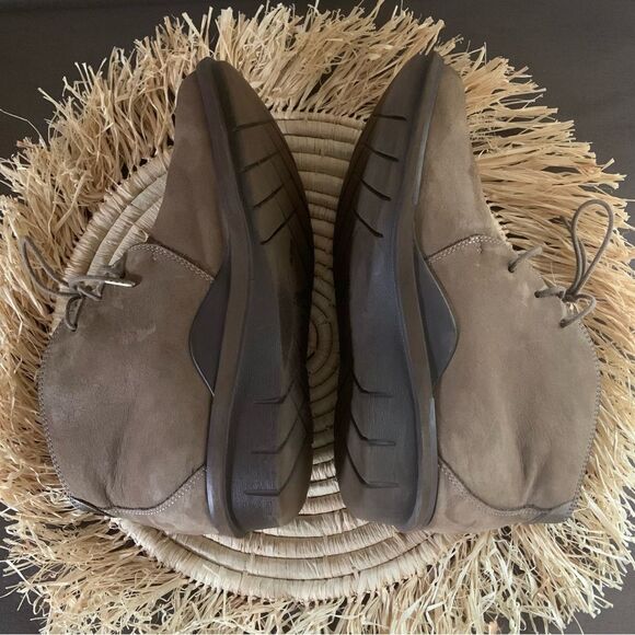 DANSKO Joy Suede Nubuck Walnut Chukka Boot Lace Up Wedge Bootie EU 38 Brown - Picture 9 of 16